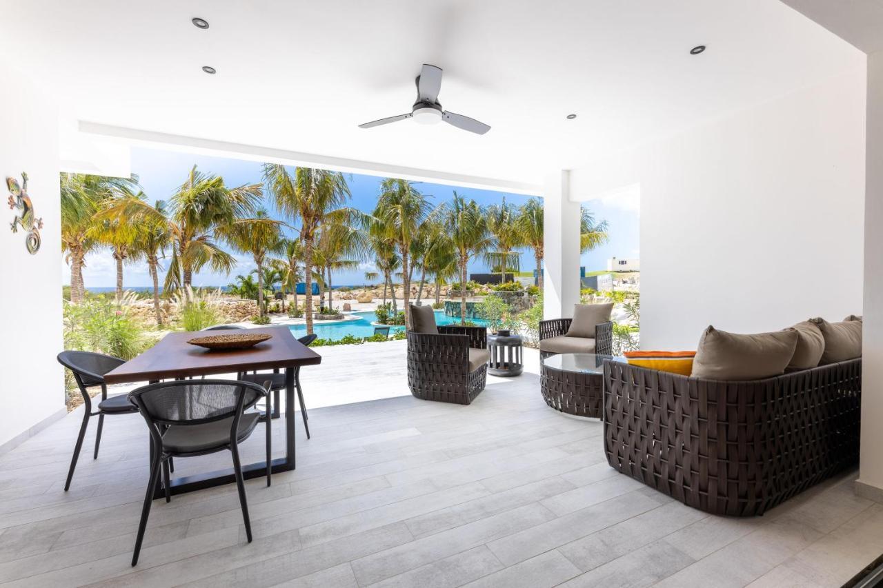 The Reef - Blue Bay Golf & Beach Resort Вилемстад Екстериор снимка